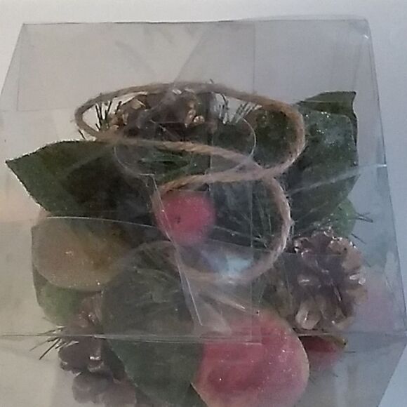 Hobby Lobby Ornament 2019 #4 - Picture 1 of 4